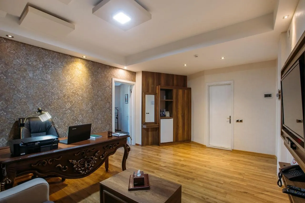 Green Queen Hotel Tiflis